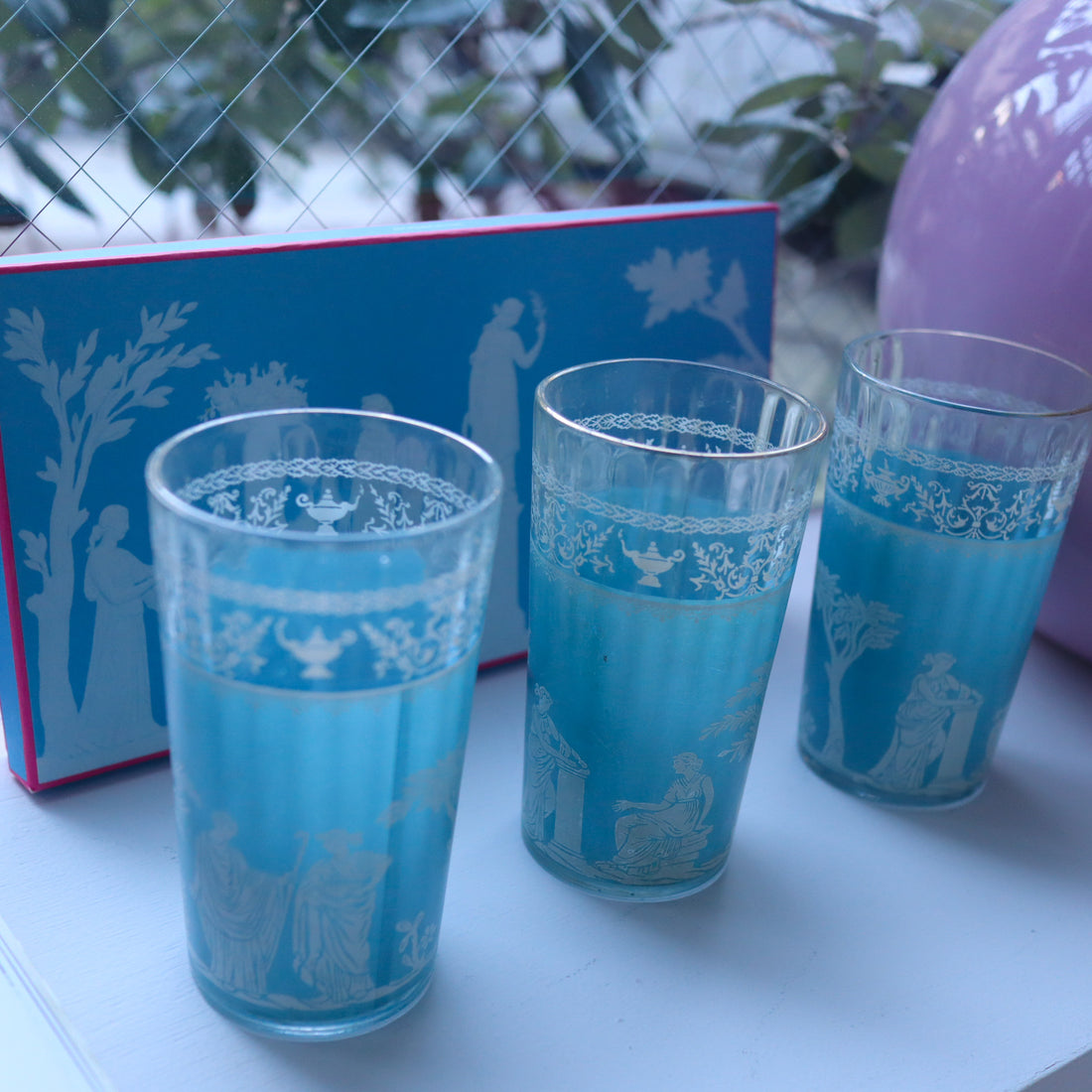 VINTAGE BLUE GLASS 4SETS